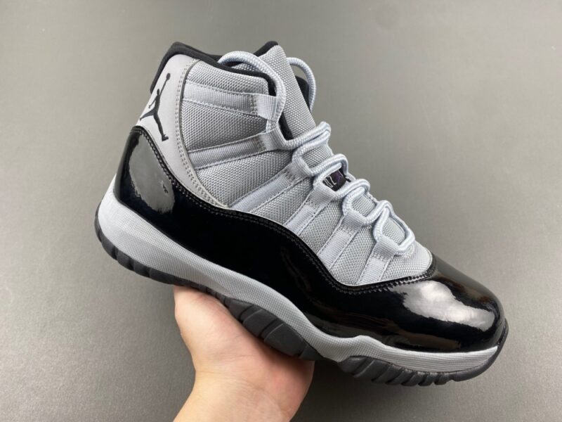 Air Jordan 11 Gray and Black - Image 2