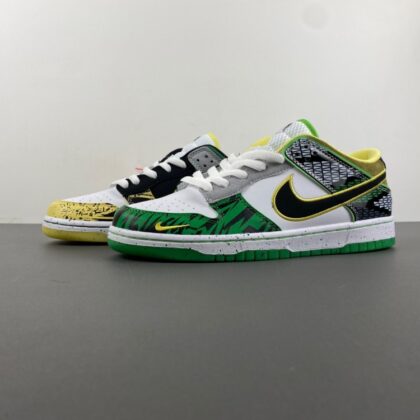 Nike Dunk Low What the Duck Away University of Oregon PE