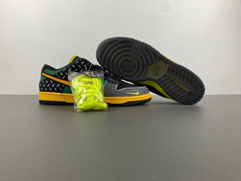 Nike Dunk Low What the Duck Home University of Oregon PE - Image 6