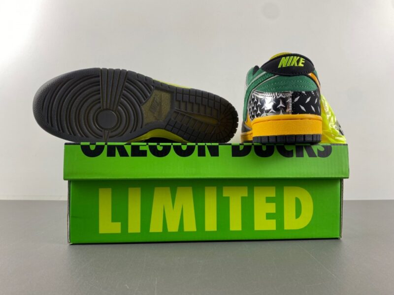 Nike Dunk Low What the Duck Home University of Oregon PE - Image 13