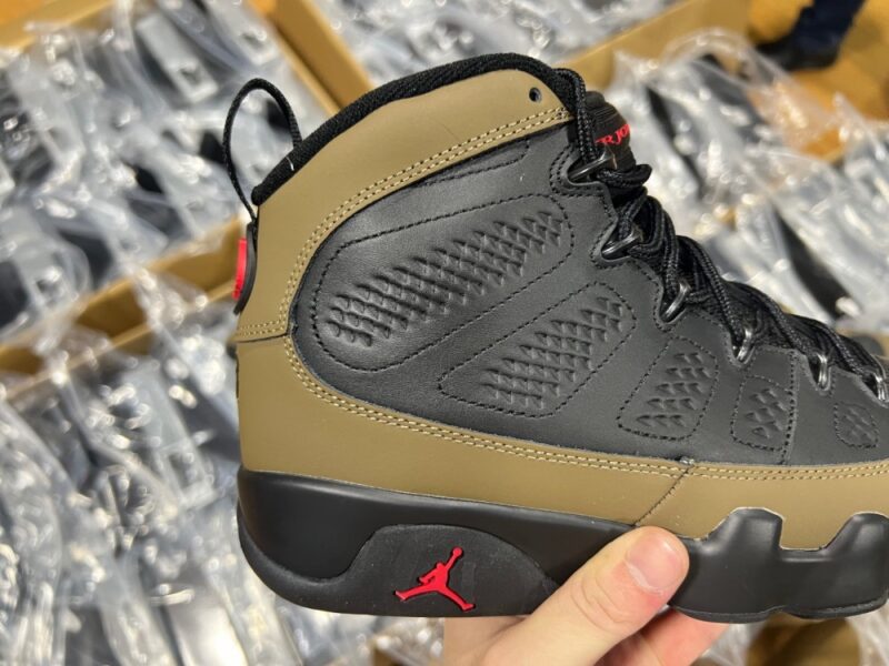 Air Jordan 9 Retro Olive (2024) - Image 20