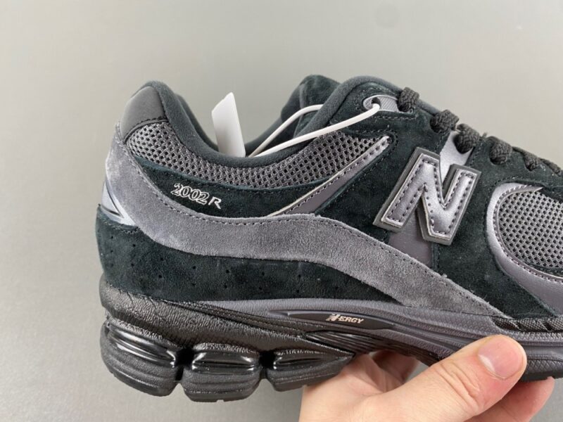 New Balance 2002R - Image 9