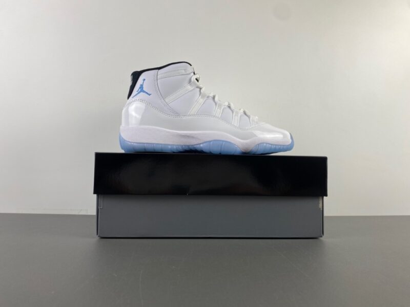 Air Jordan 11 Retro Legend Blue (2024) (GS) - Image 8