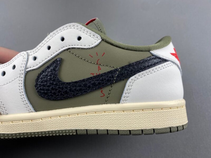 Air Jordan 1 Retro Low OG SP Travis Scott Medium Olive (PS) - Image 11