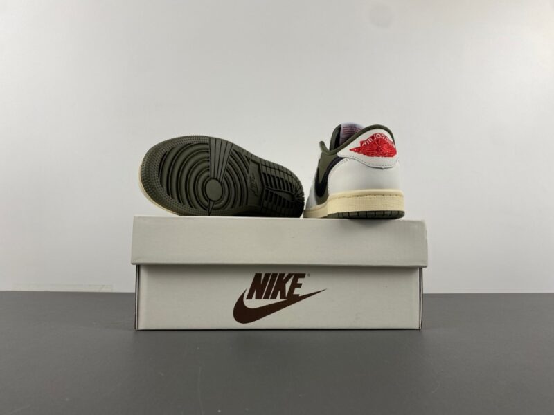 Air Jordan 1 Retro Low OG SP Travis Scott Medium Olive (PS) - Image 15