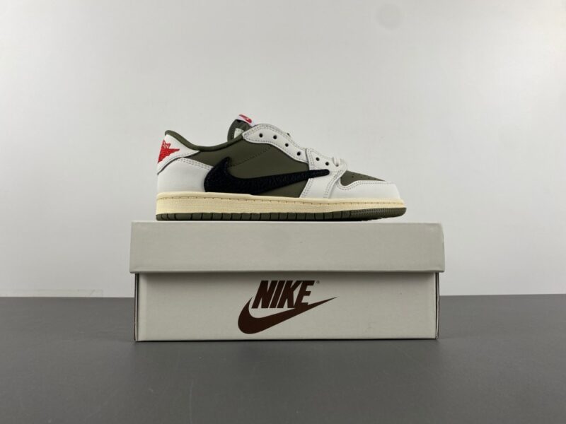 Air Jordan 1 Retro Low OG SP Travis Scott Medium Olive (PS) - Image 16