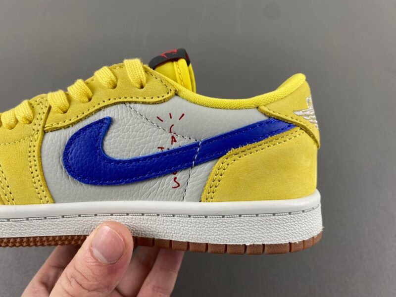 Air Jordan 1 Retro Low OG SP Travis Scott Canary (PS) - Image 15