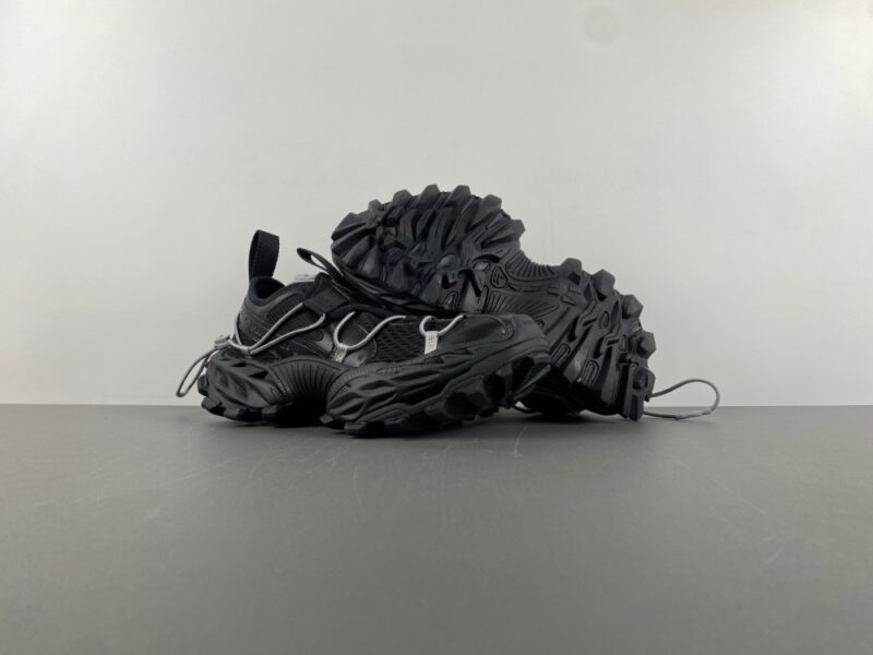 Balenciaga Hike Sneaker in Black - Image 5