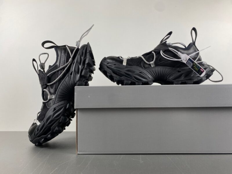 Balenciaga Hike Sneaker in Black - Image 15