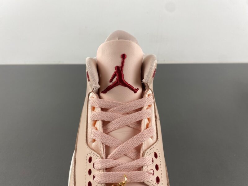 Air Jordan 3 Retro Valentine's Day (2025) - Image 8