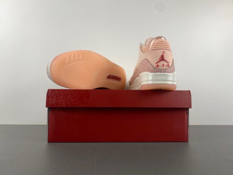 Air Jordan 3 Retro Valentine's Day (2025) - Image 3