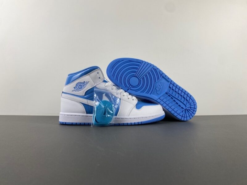 Air Jordan 1 Mid Legend Blue - Image 4