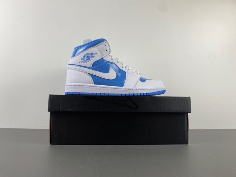 Air Jordan 1 Mid Legend Blue - Image 3