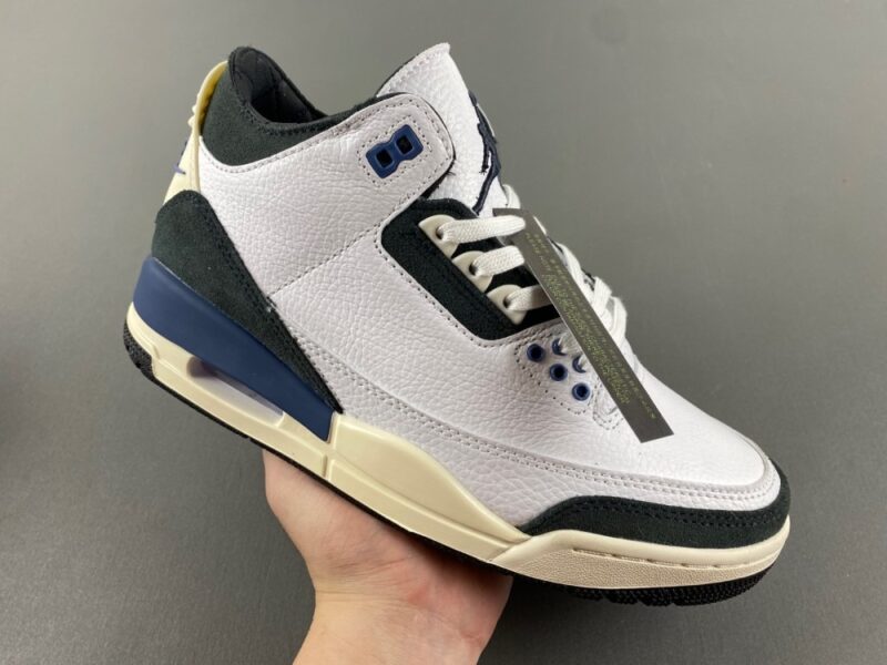 Air Jordan 3 Retro OG SP Diffused Blue - Image 2