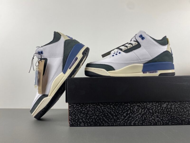 Air Jordan 3 Retro OG SP Diffused Blue - Image 14