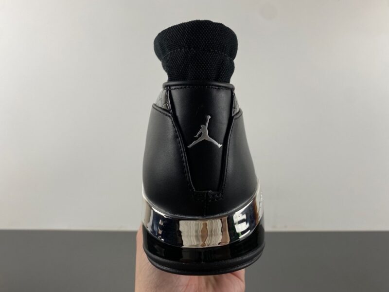 Air Jordan 17 OG Low Black Chrome - Image 10