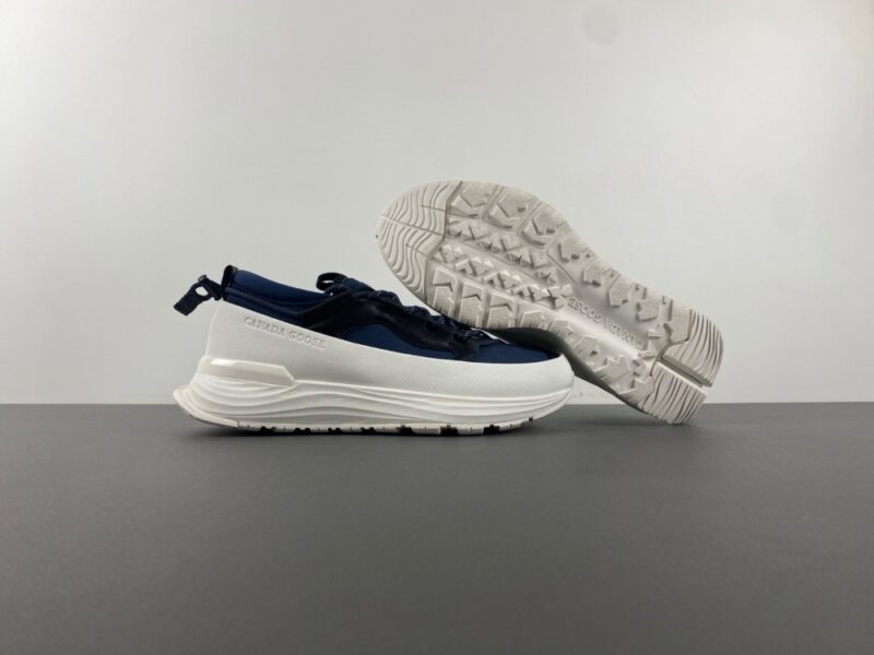 Men's Glacier Trail Sneaker - Image 9