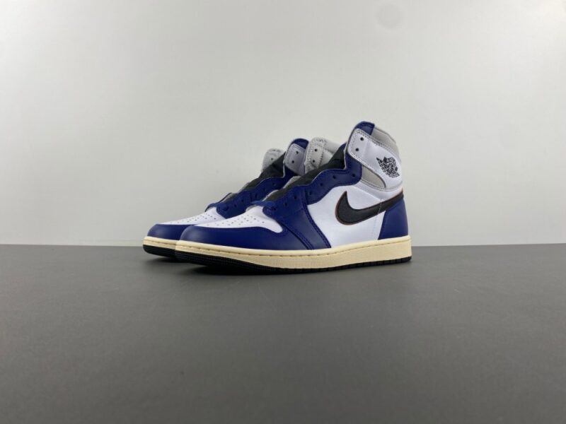 Air Jordan 1 High OG Rare Air “Deep Royal Blue”