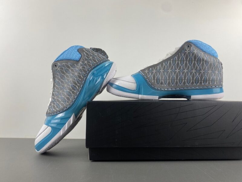 Air Jordan 23 Titanium - Image 4