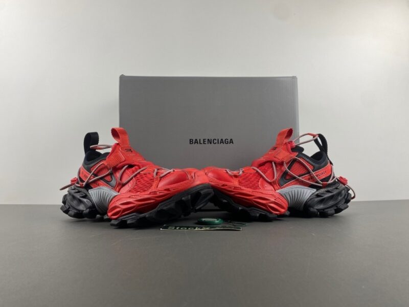 Balenciaga Hike Sneaker in Red/black - Image 5