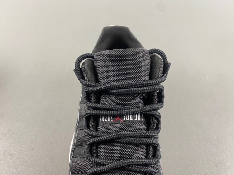 Air Jordan 11 Retro Low Bred - Image 13