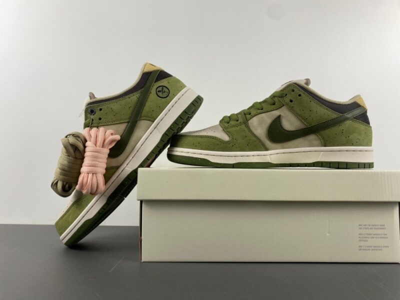 Yuto Horigome x Dunk Low SB 'Asparagus' - Image 15