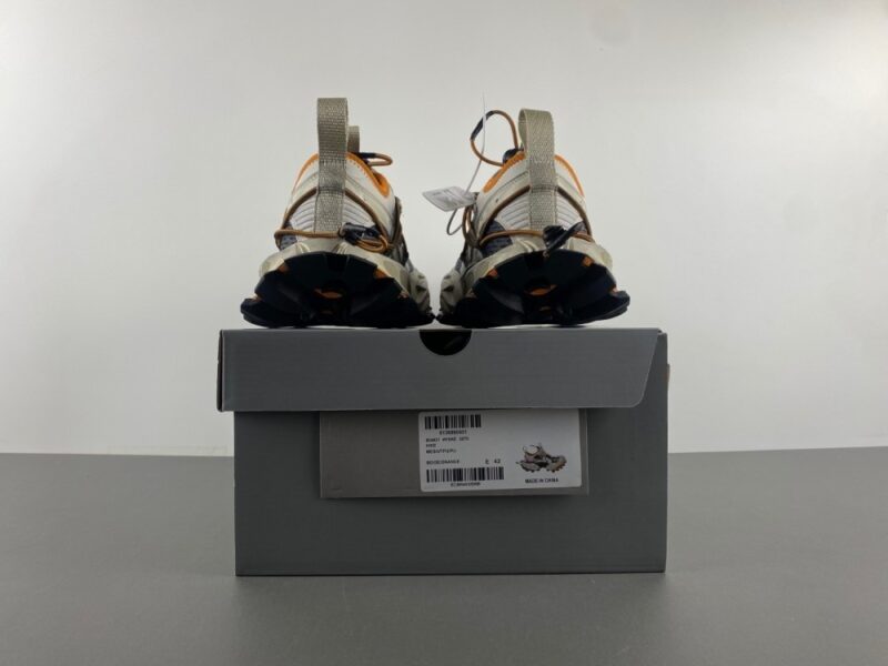 Balenciaga Hike Sneaker in Beige/orange - Image 3