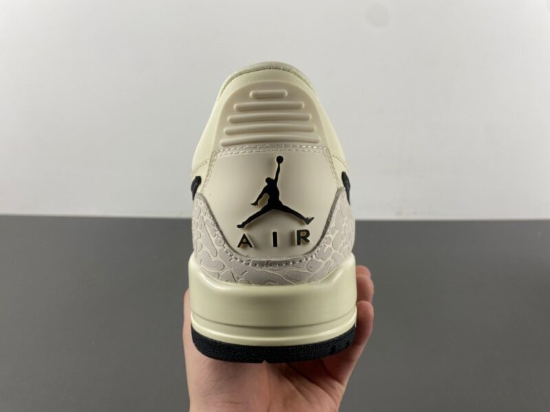 Air Jordan Legacy 312 Low - Image 13