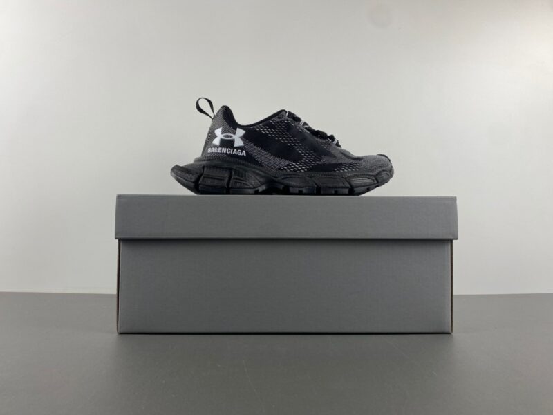 Balenciaga x Under Armour 3xl Knit Sneaker in Black/white - Image 7