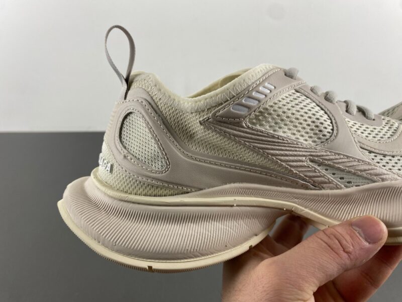 Balenciaga Circuit Sneaker in Beige - Image 6