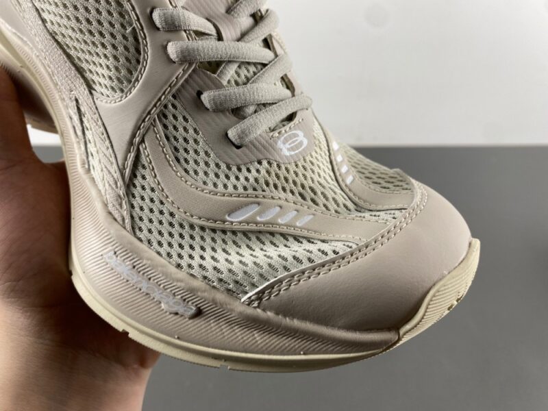 Balenciaga Circuit Sneaker in Beige - Image 7