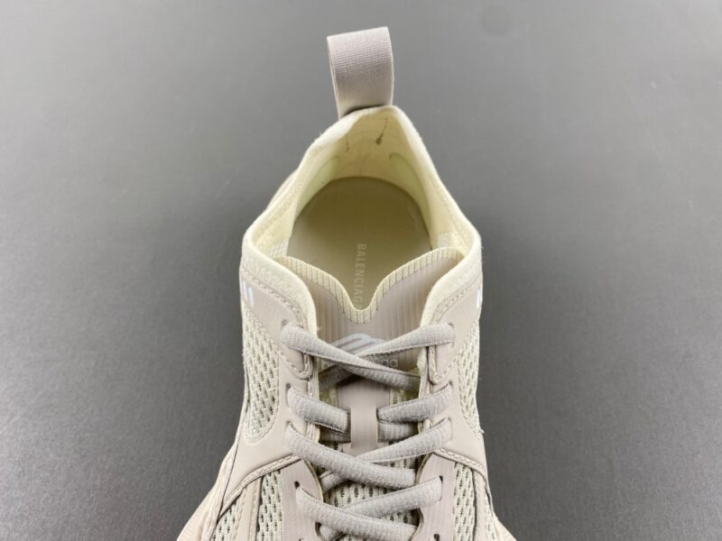 Balenciaga Circuit Sneaker in Beige - Image 9