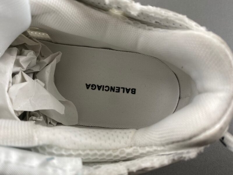 Balenciaga Runner White Black Gradient - Image 5