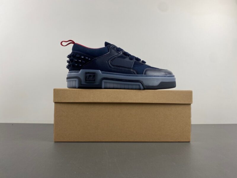 Astroloubi Leather Sneakers - Image 16