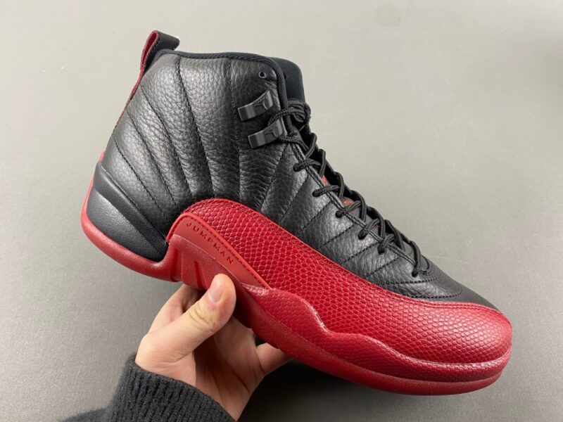 Air Jordan 12 Retro Flu Game (2016) - Image 2