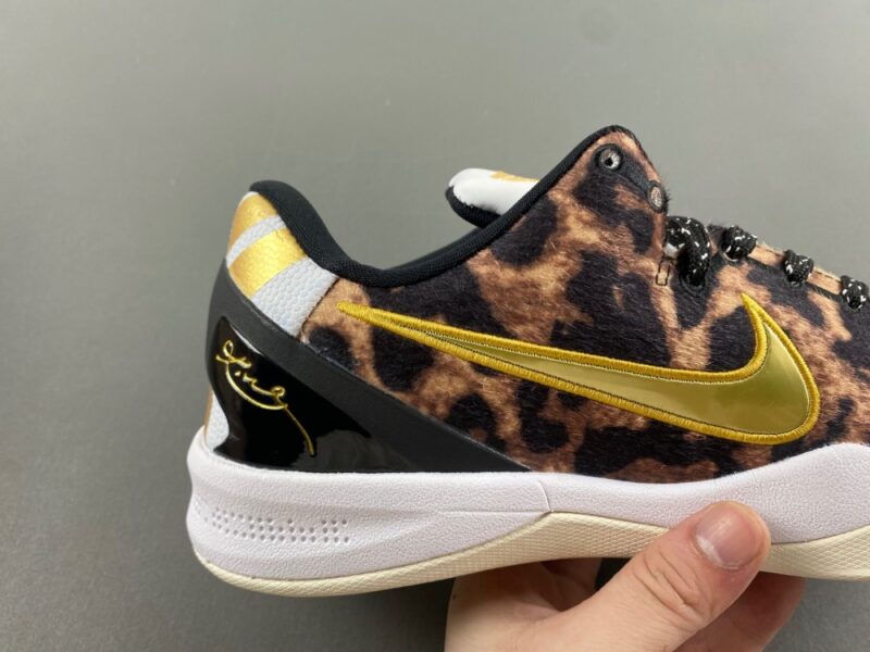 Nike Kobe 8 Protro "Leopard" - Image 3