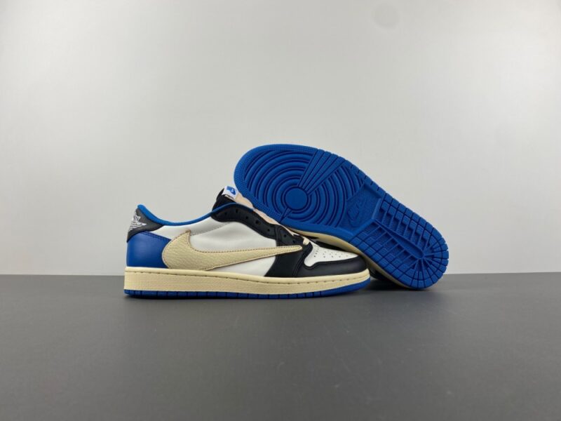 Air Jordan 1 Retro Low OG SP Fragment x Travis Scott - Image 5