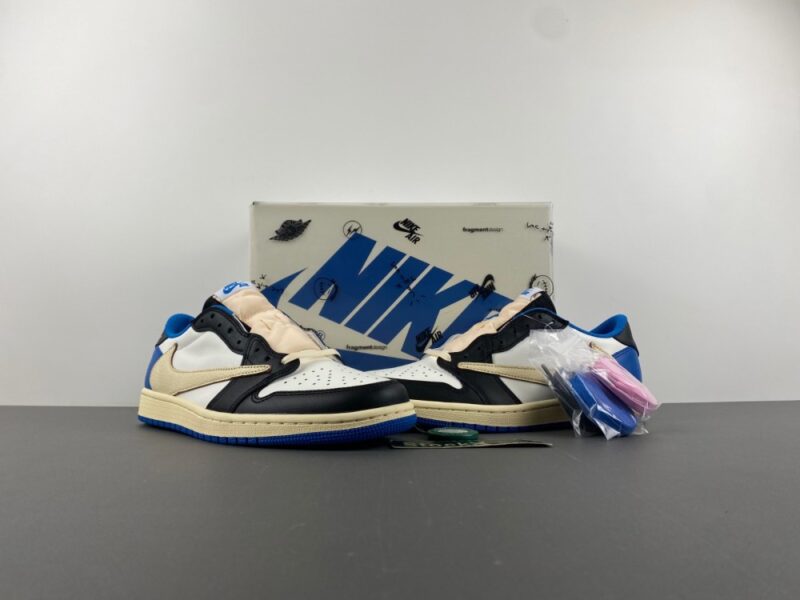 Air Jordan 1 Retro Low OG SP Fragment x Travis Scott - Image 10