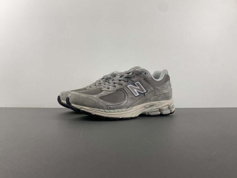 New Balance 2002R Marblehead Light Aluminum