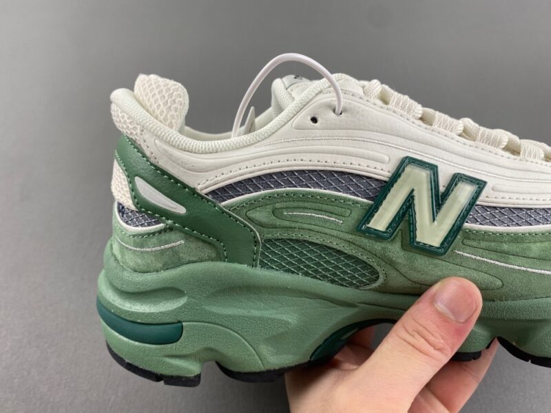 New Balance 1000 Green Grey - Image 3