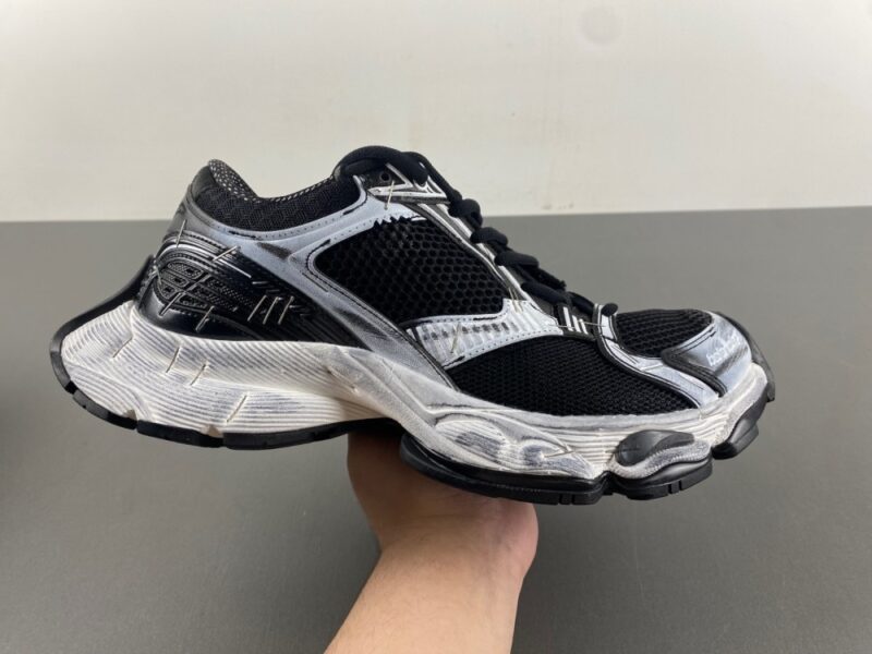 Balenciaga 3XL sneakers - Image 2