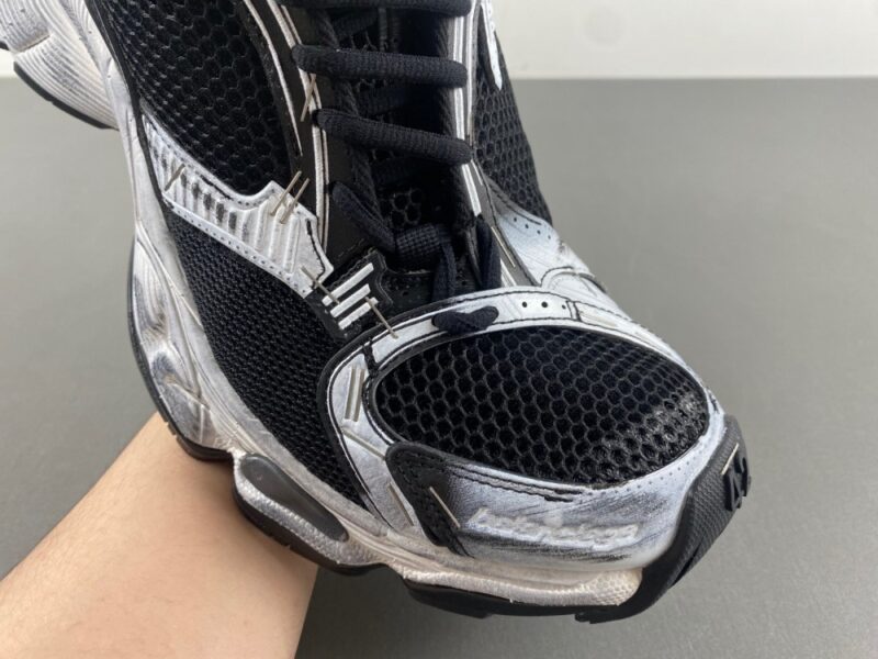 Balenciaga 3XL sneakers - Image 4