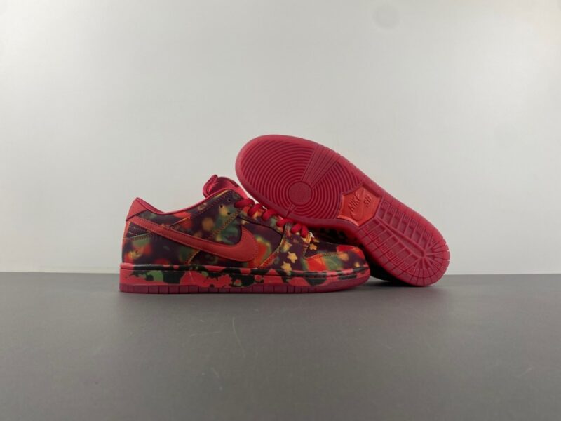 Nike SB Dunk Low The Wizard of Oz Poppy Field - Image 8