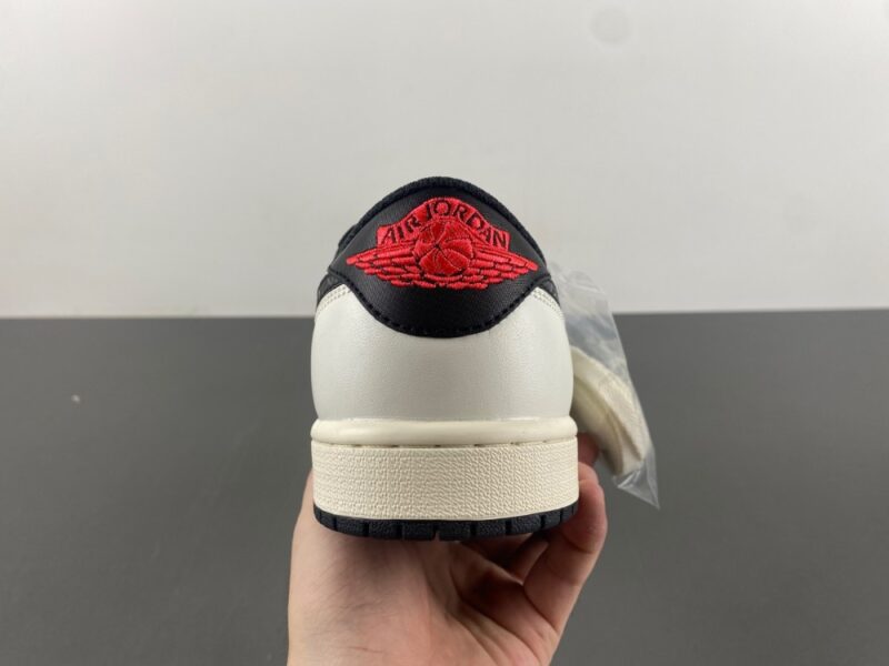 Air Jordan 1 Retro Low OG PSG Paris Saint-Germain - Image 5