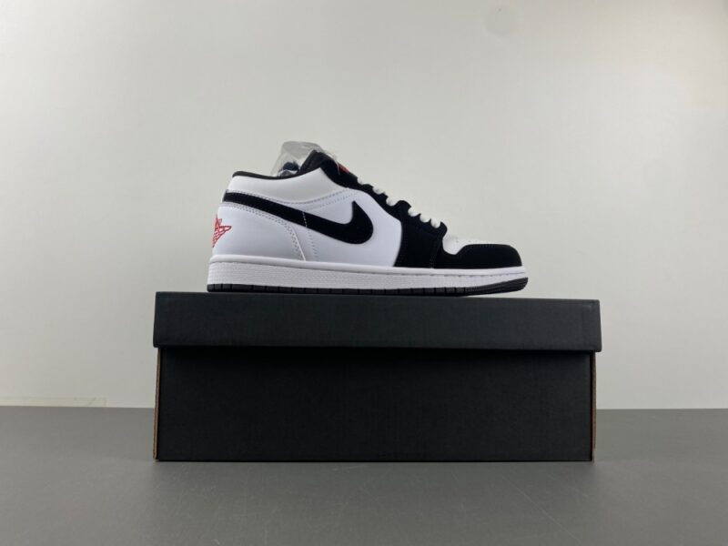 Air Jordan 1 Low GS 'Panda Toe' - Image 16