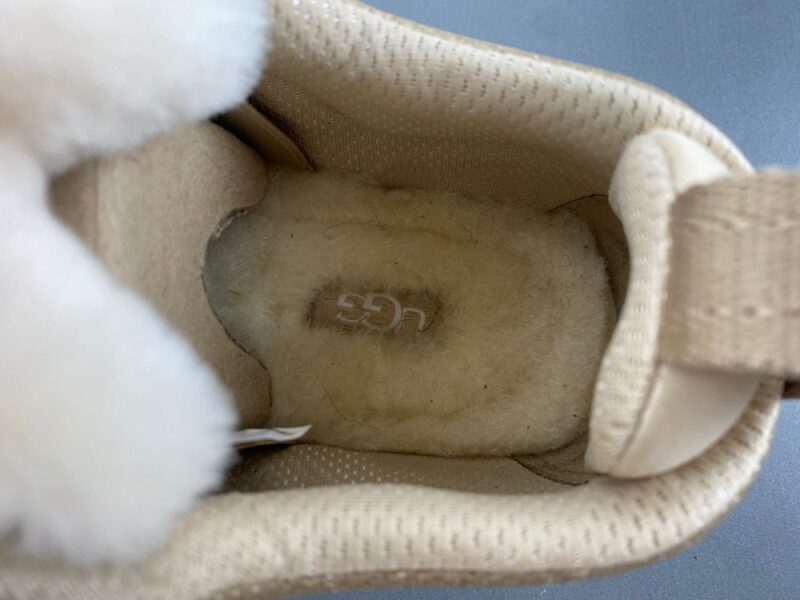 UGG Women's Lowmel sand - Image 9