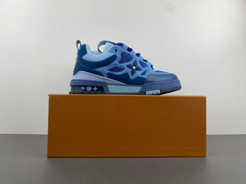 LV Skate Sneaker Blue - Image 17