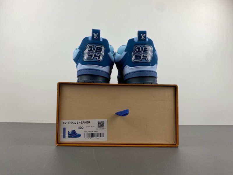 LV Skate Sneaker Blue - Image 5