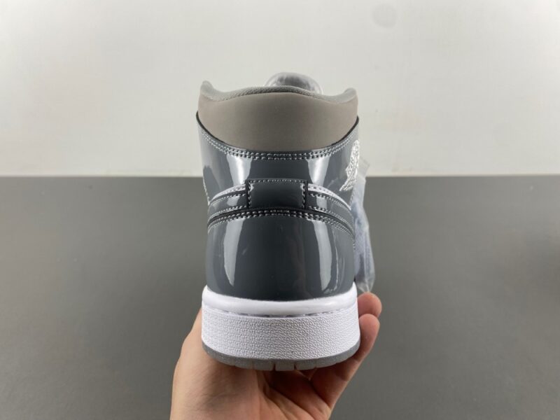 Air Jordan 1 Mid SE White Medium Grey Cool Grey - Image 7