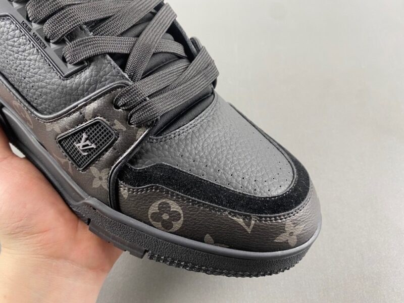 LV Trainer Sneaker - Image 4